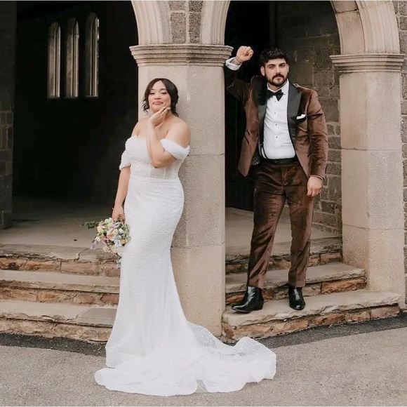 Mermaid Sequins Wedding Gown with Detachable Overskirt Size 18W - Picture 1 of 1